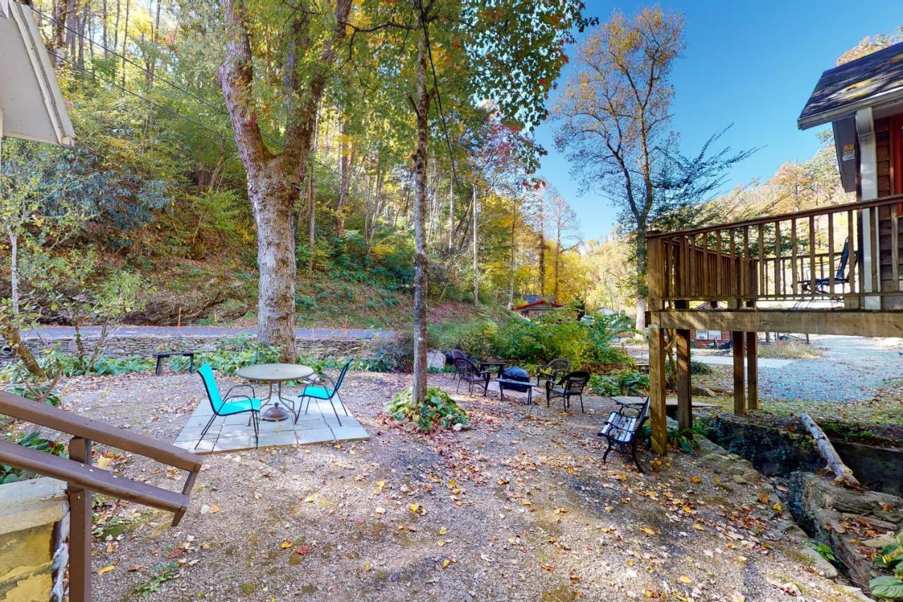 Tweeting Brook Holiday home