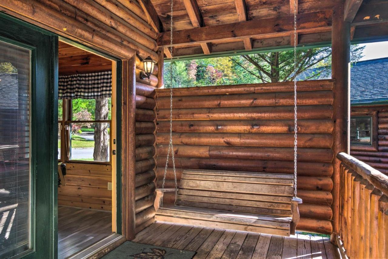 Dog Friendly, Romantic Mtn Getaway Hot Tub Pool