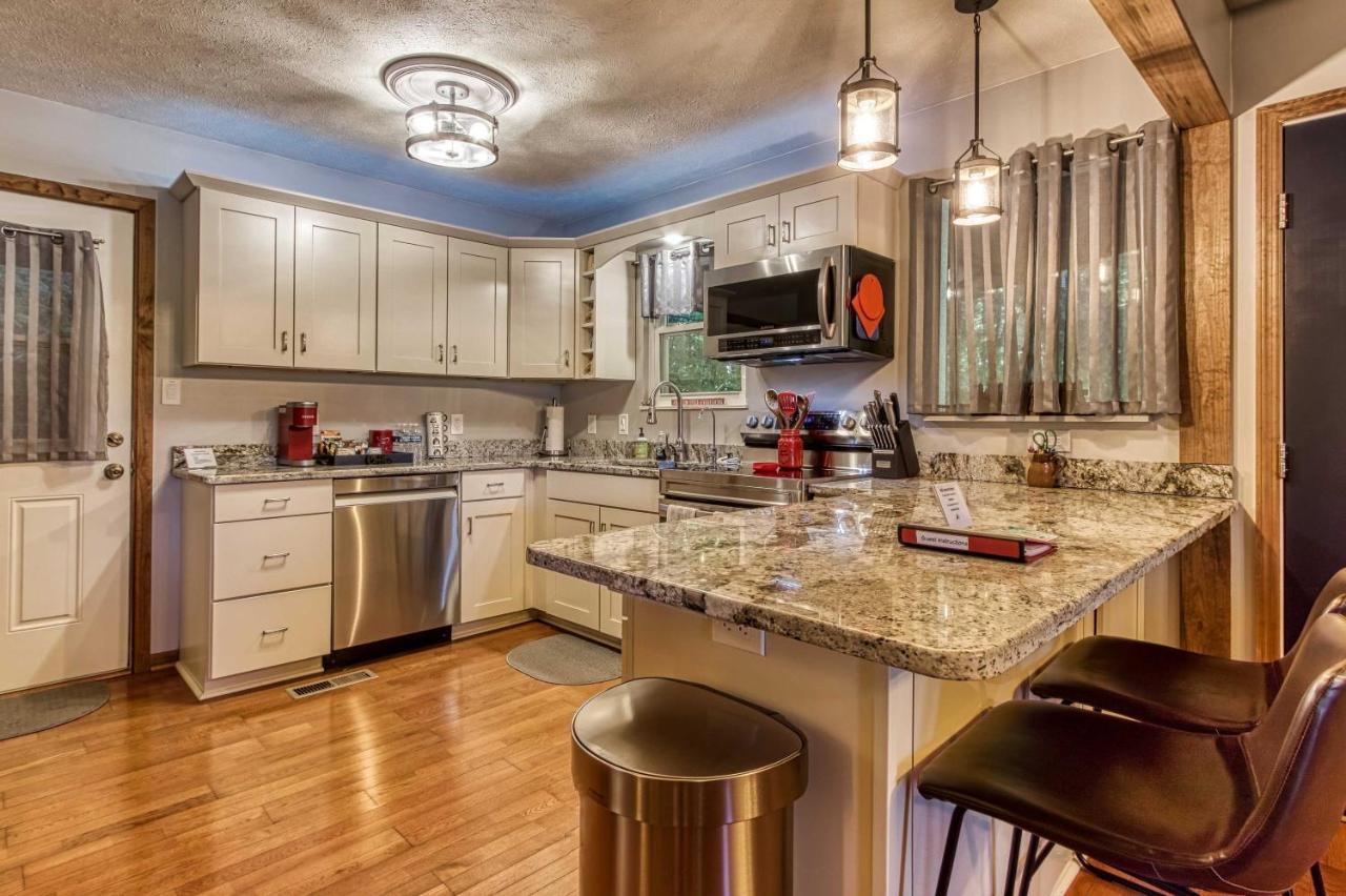 Holiday home Cozy With Mountain Views Near Skylift Park! *