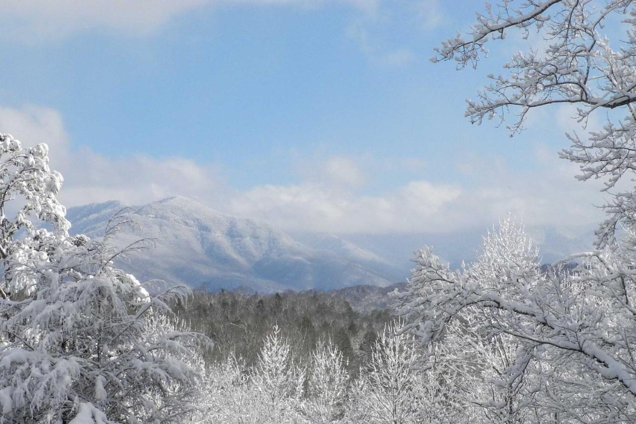 Cozy With Mountain Views Near Skylift Park! * Gatlinburg