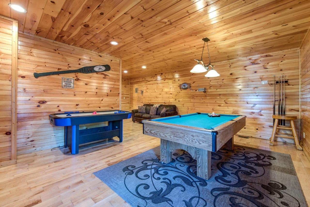 Hemlock Manor Gatlinburg