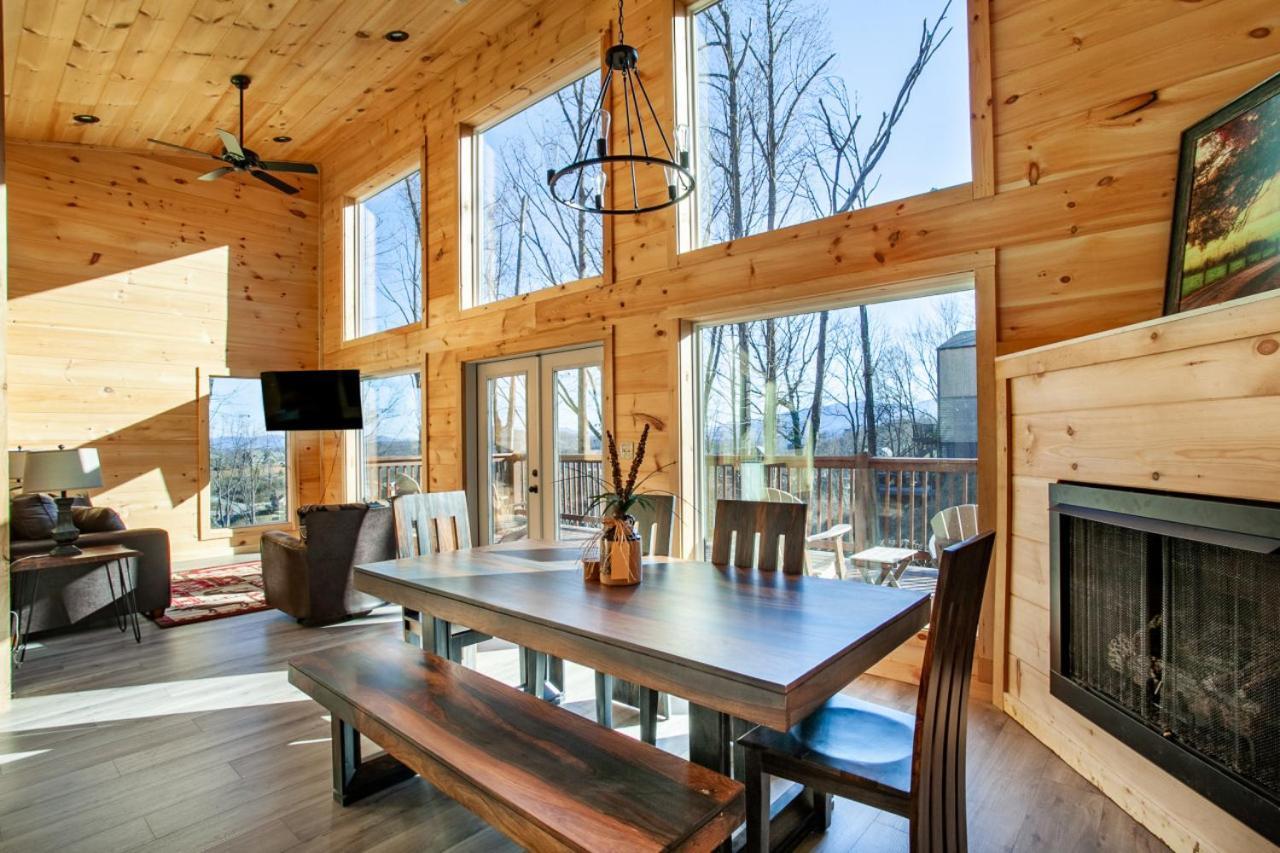 Holiday home Brand New Build Cozy With Mountain View Gatlinburg