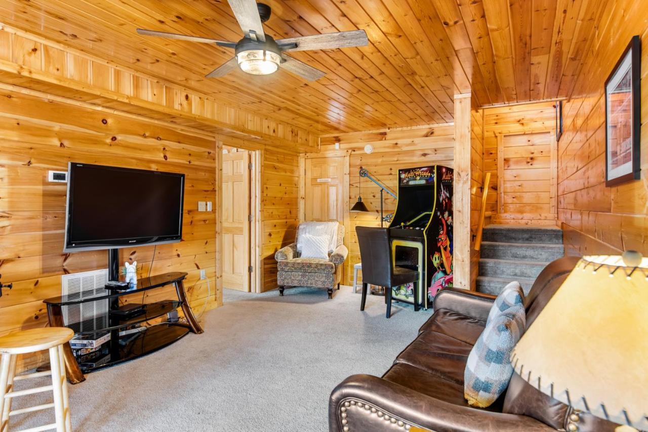 Triple Mountain View Holiday home