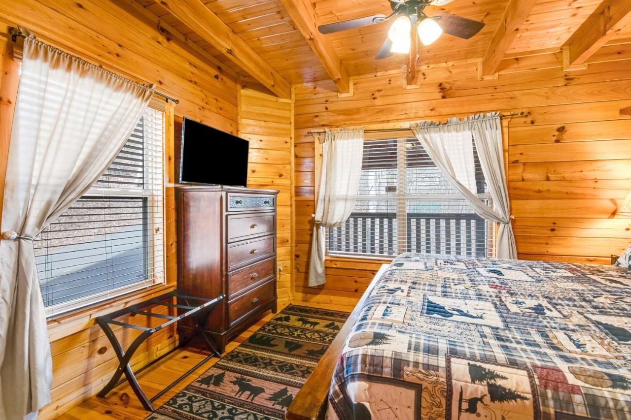 Holiday home Triple Mountain View