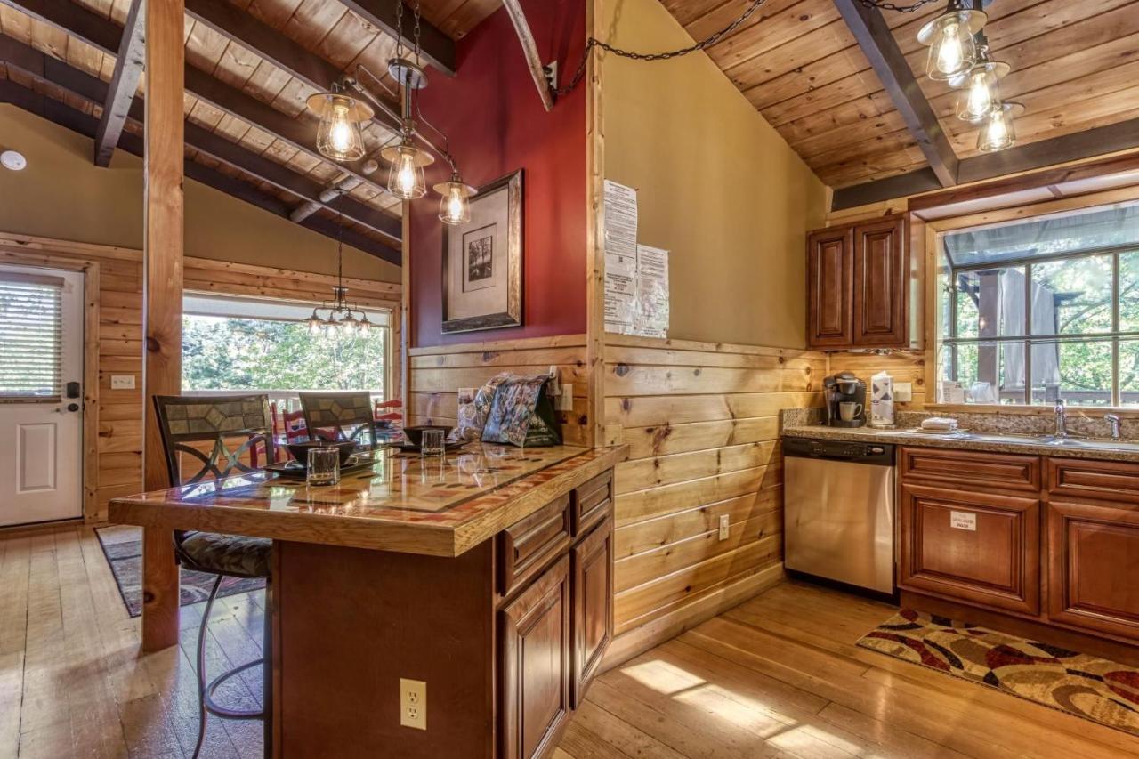 Views: Mountain With Expansive Decks