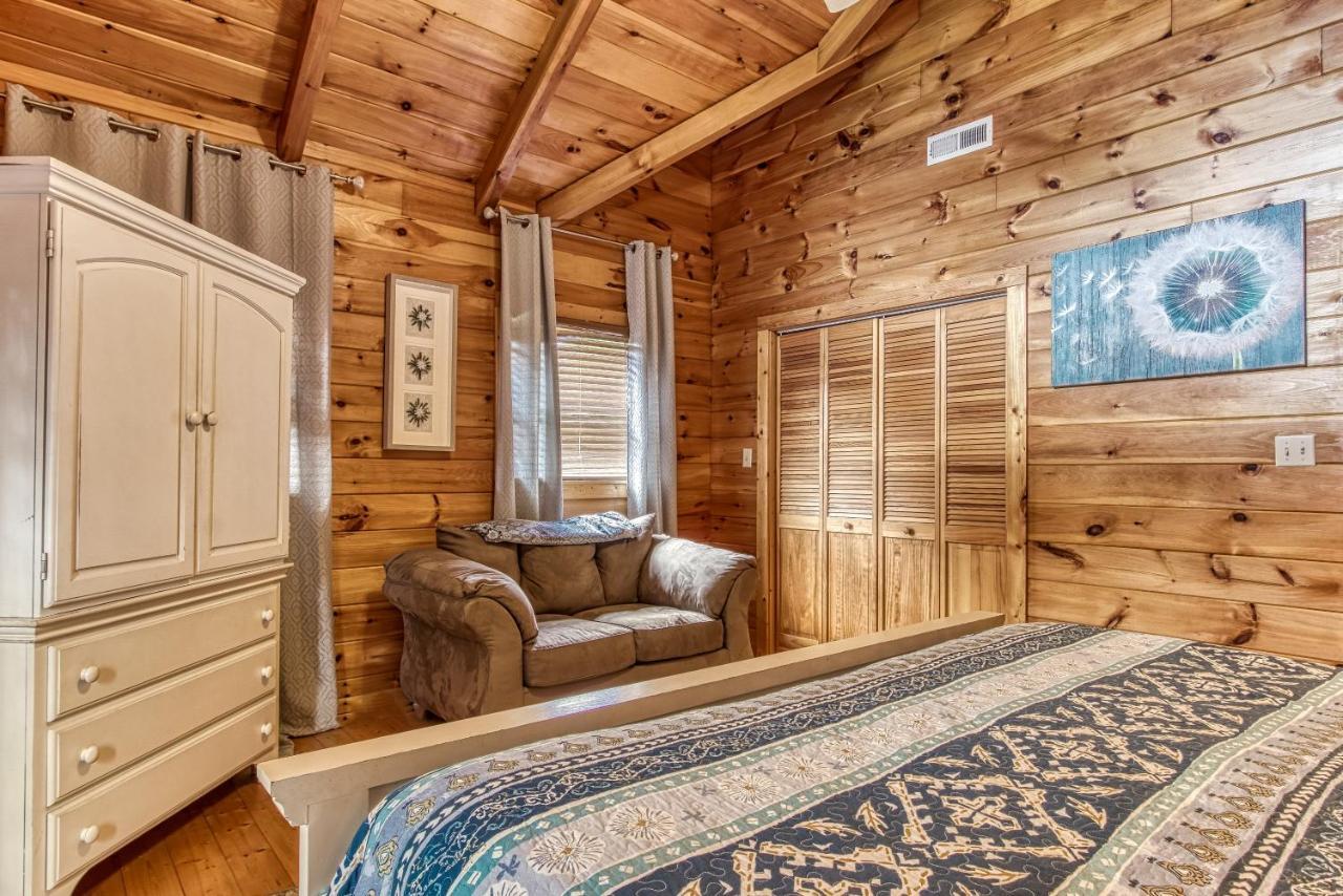 Holiday home Mountain Jewel, Hot Tub, Theater Room, 1089 Free Tickets Each Paid Day, Dollywood And More!