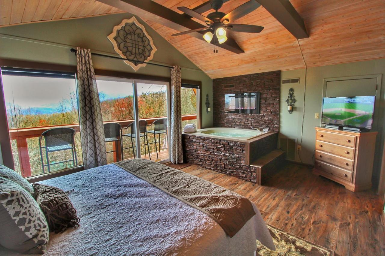 Holiday home Paradise Vista, Amazing Mtn Views, Hot Tub, 1089 Free Tickets Each Paid Day, Dollywood And *