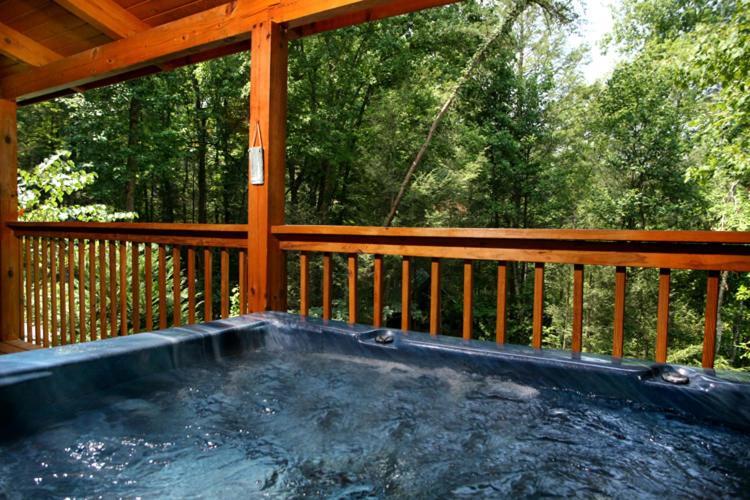 Holiday home Bears Den *