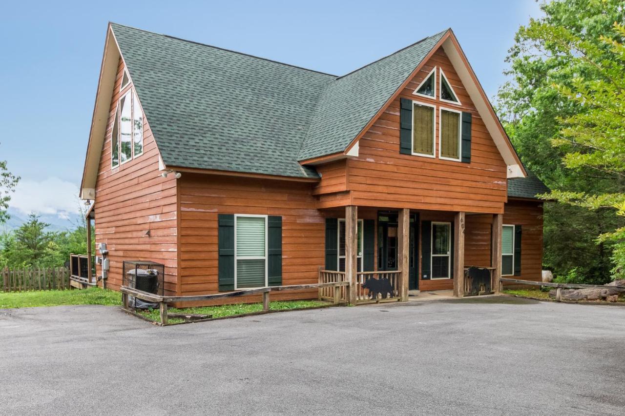 Cajun Spice, 2 Bedrooms, Mountain View, Hot Tub, Wifi, Sleeps 6