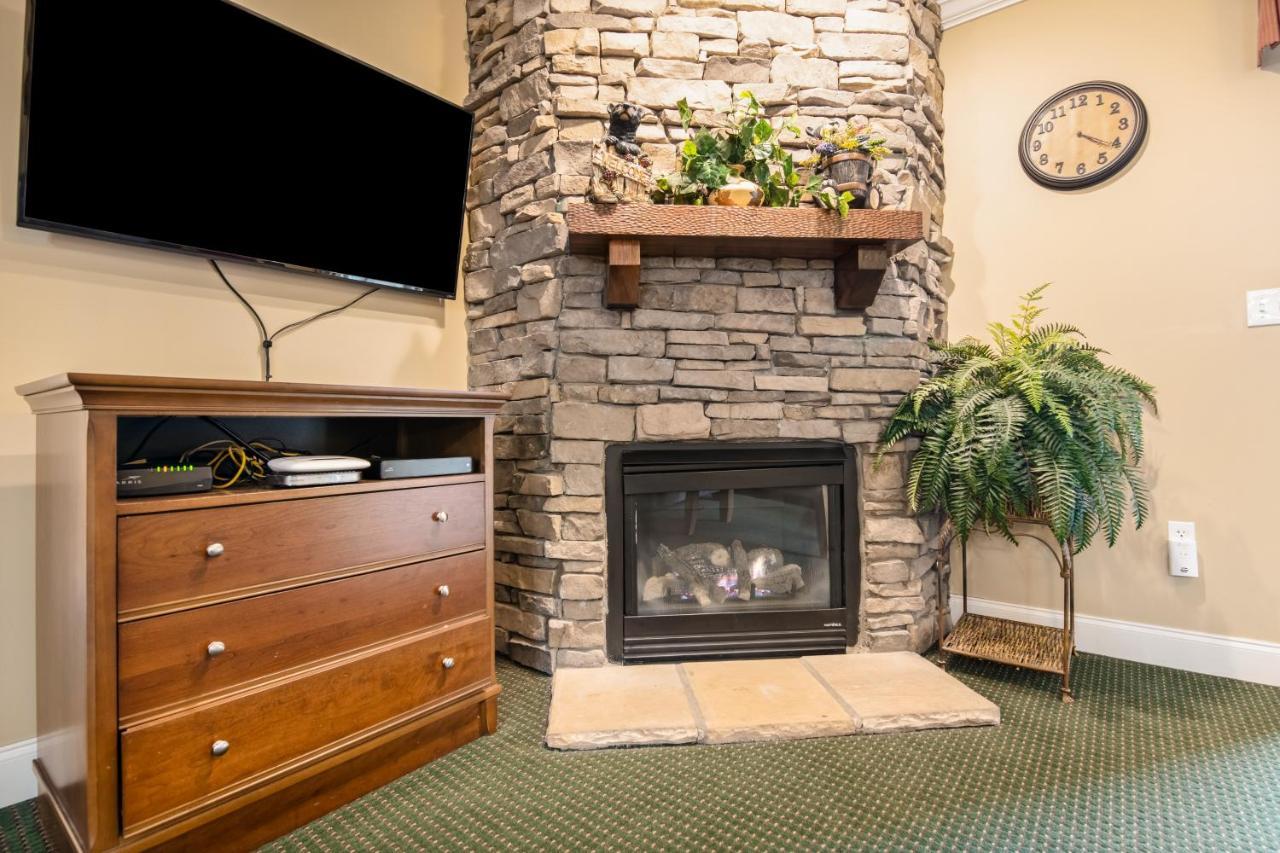 Apartment Summit Manor Unit B3052
