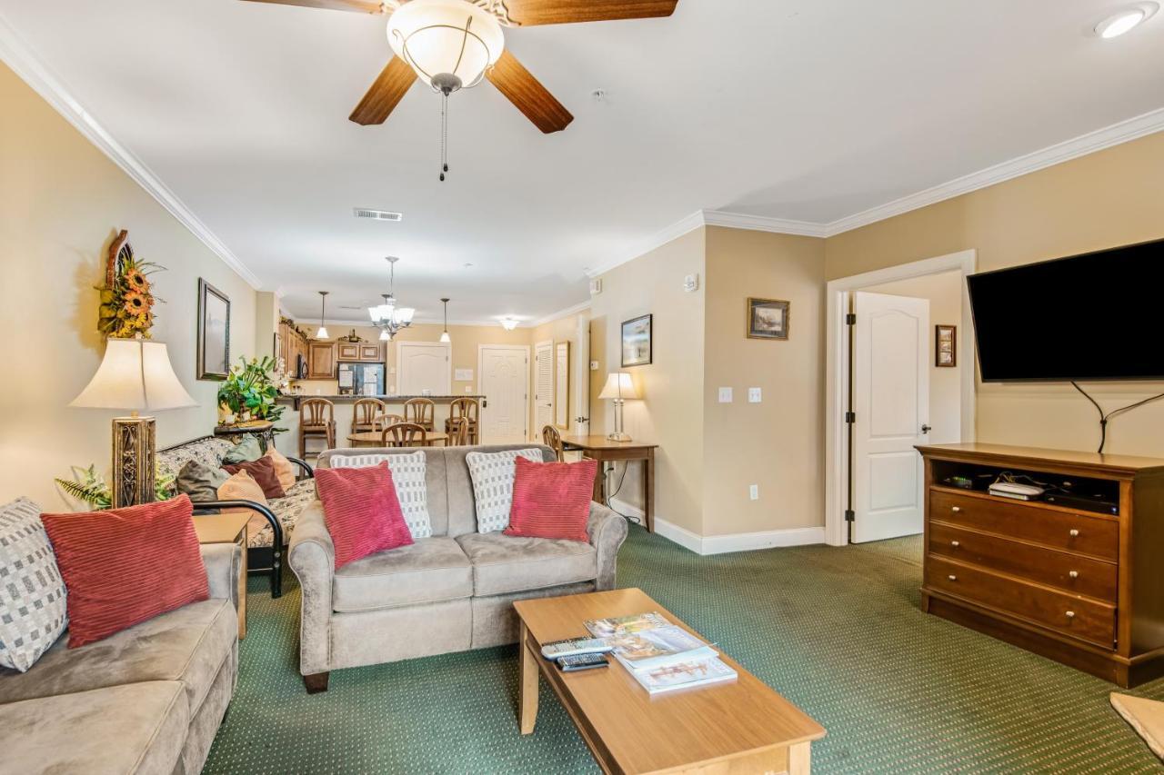 Summit Manor Unit B3052