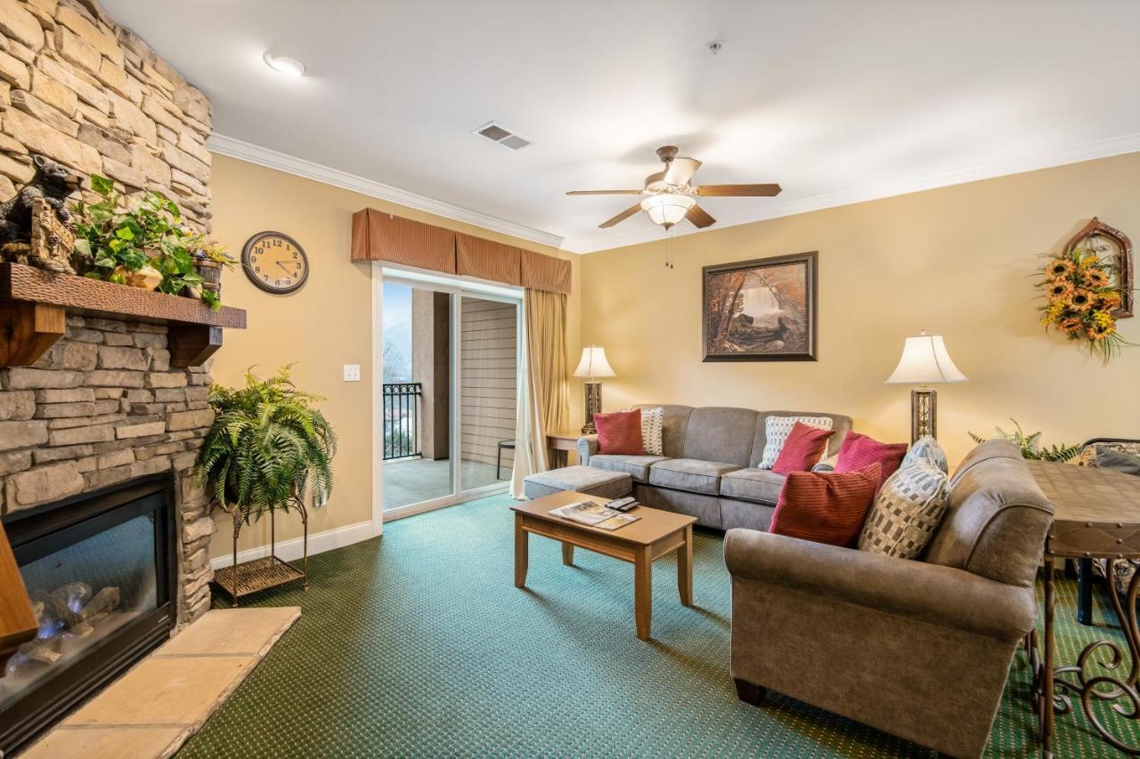 Summit Manor Unit B3052 Gatlinburg