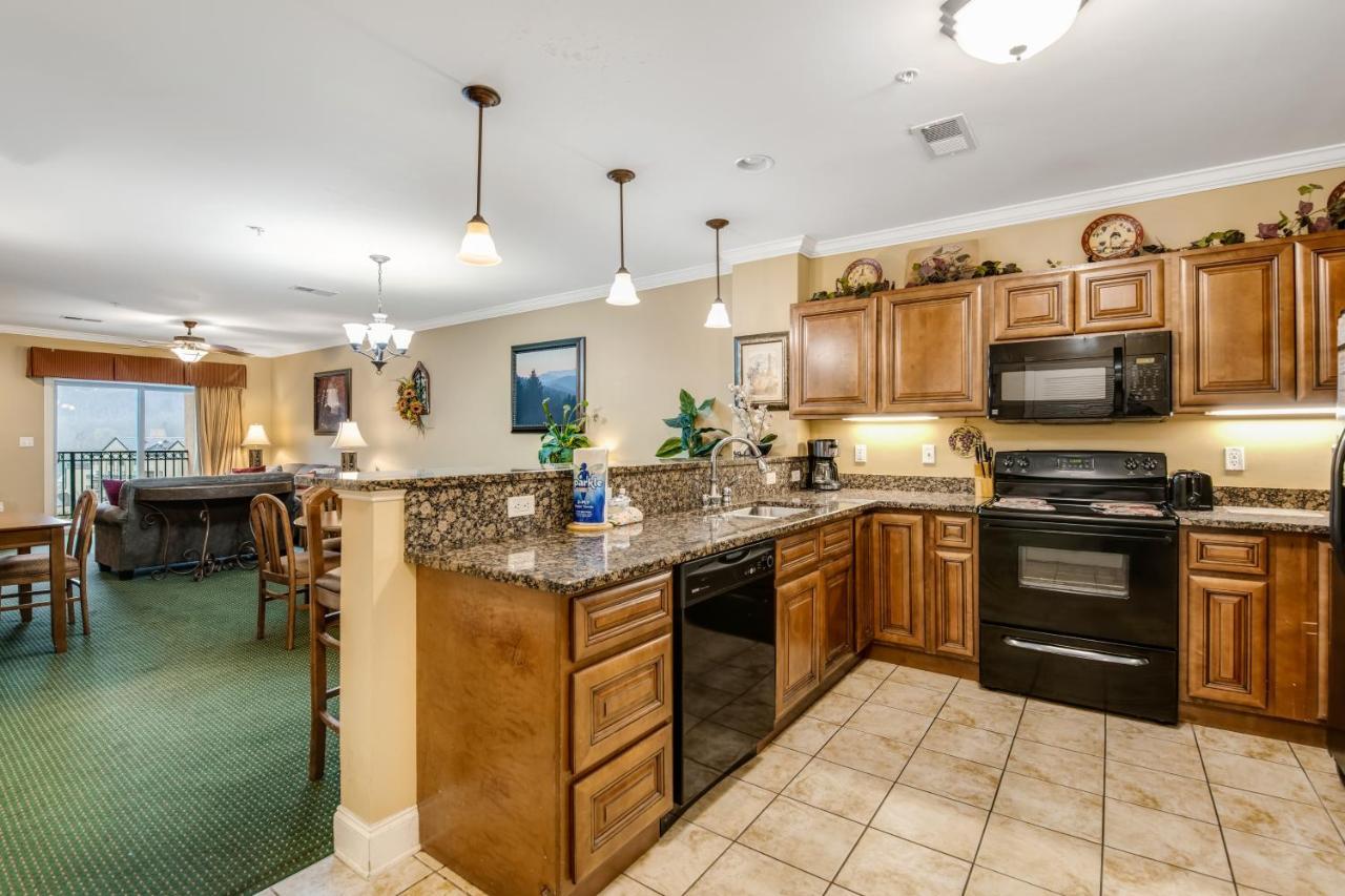 Summit Manor Unit B3052 * Gatlinburg