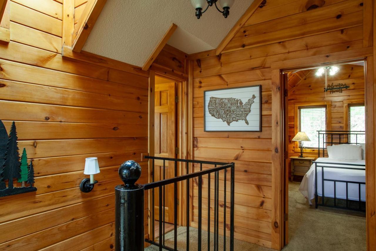 Bear Crossing Mtn View Game Holiday home