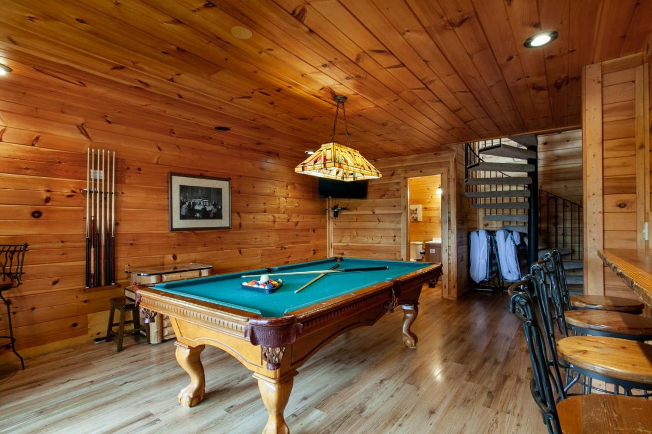 Bear Crossing Mtn View Game Holiday home