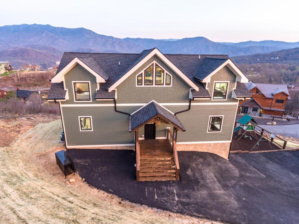 Holiday home Piney Estate Hot Tub Game Theater