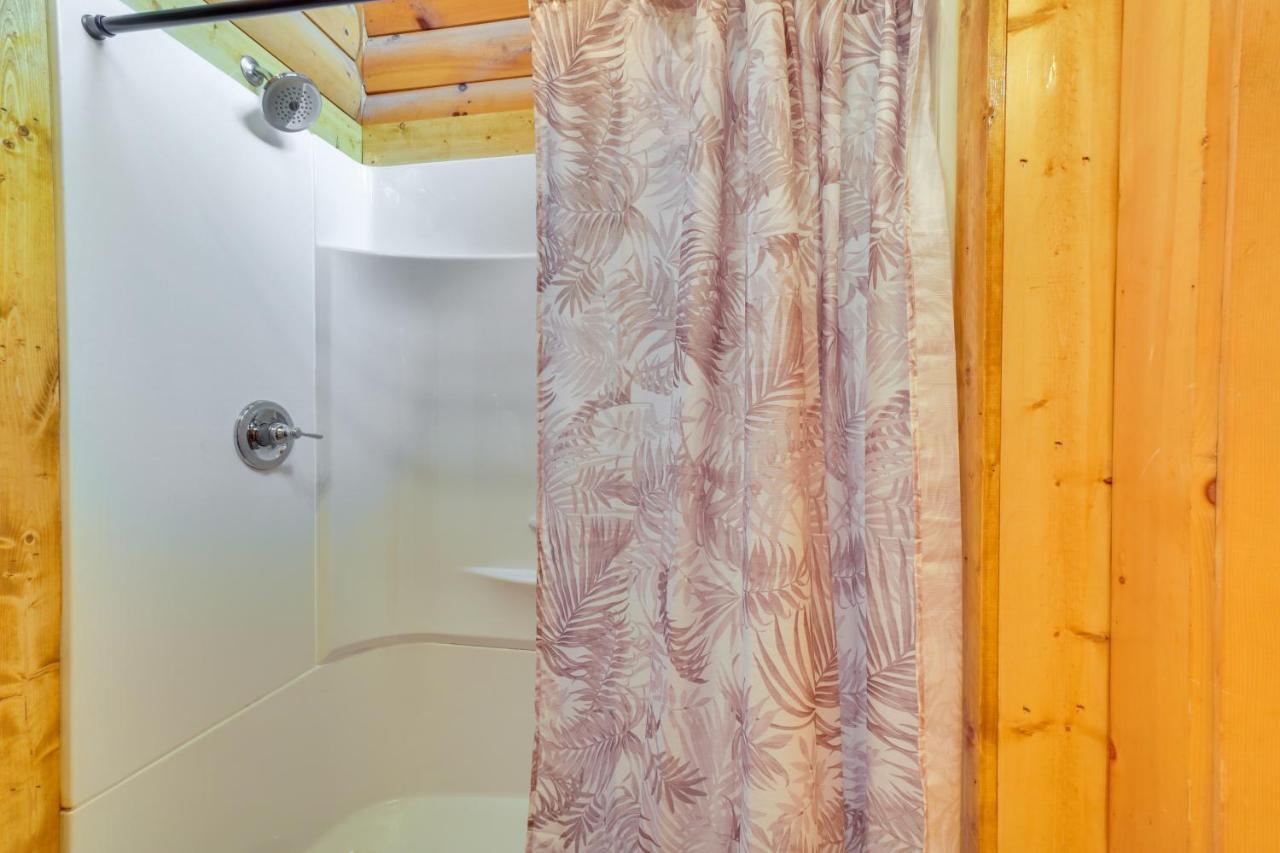 Lovely With Private Hot Tub! Holiday home *