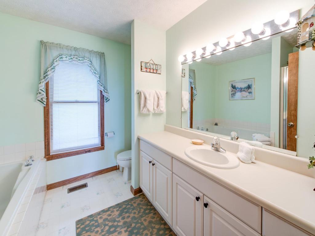 Holiday home Above And Beyond Gatlinburg