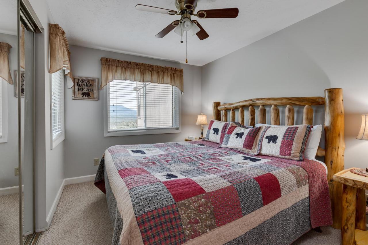 Deer Ridge Mountain D102 Apartment Gatlinburg