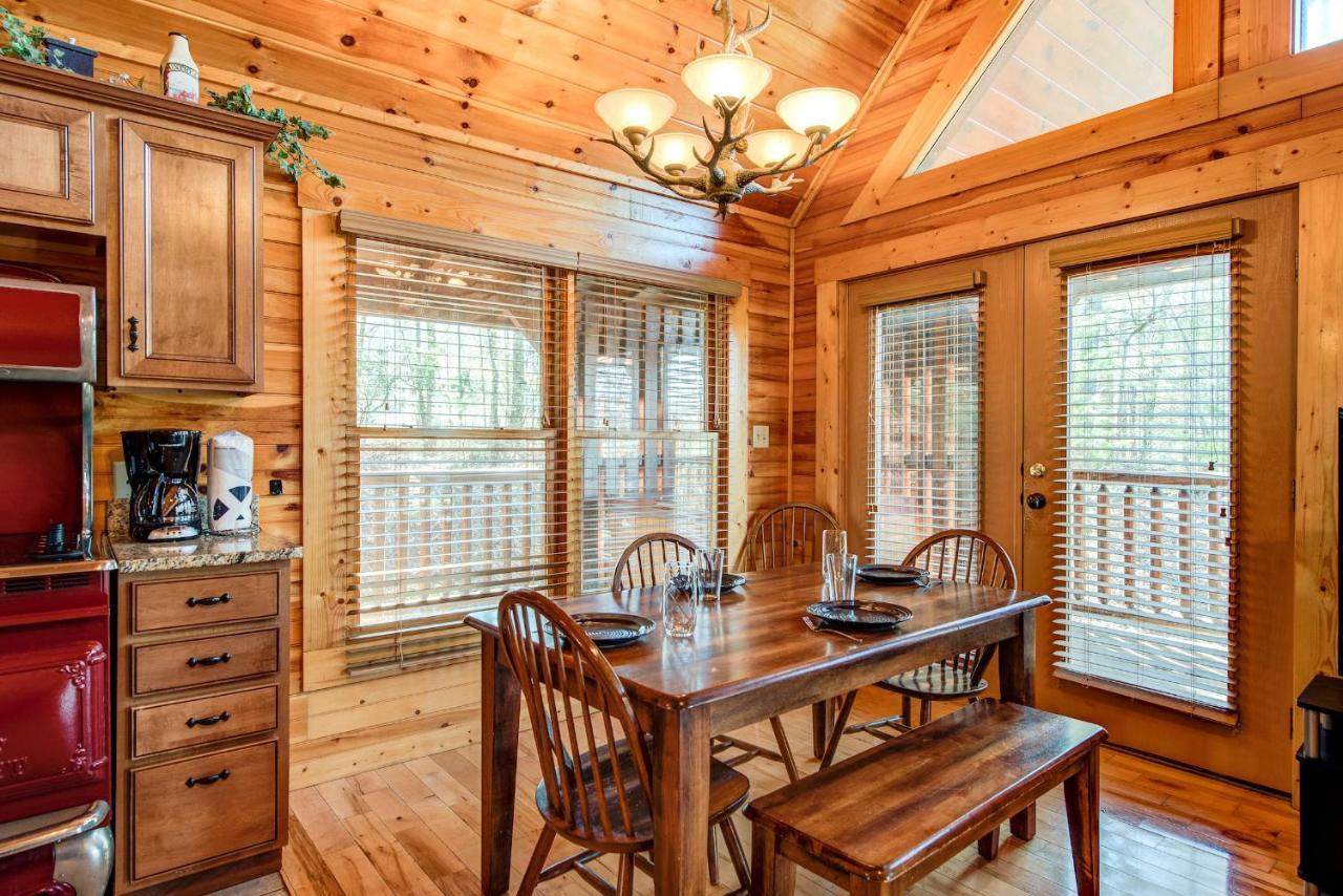 Holiday home Hemlock Manor *