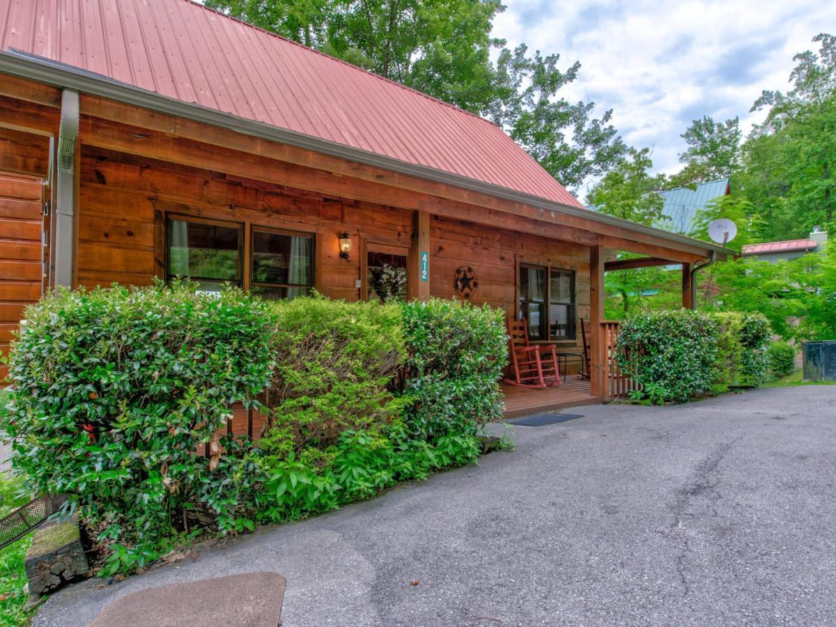 Holiday home Bear Tracks, 2 Bedrooms, Hot Tub, Fireplace, Wifi, Jetted Tub, Sleeps 6 Gatlinburg