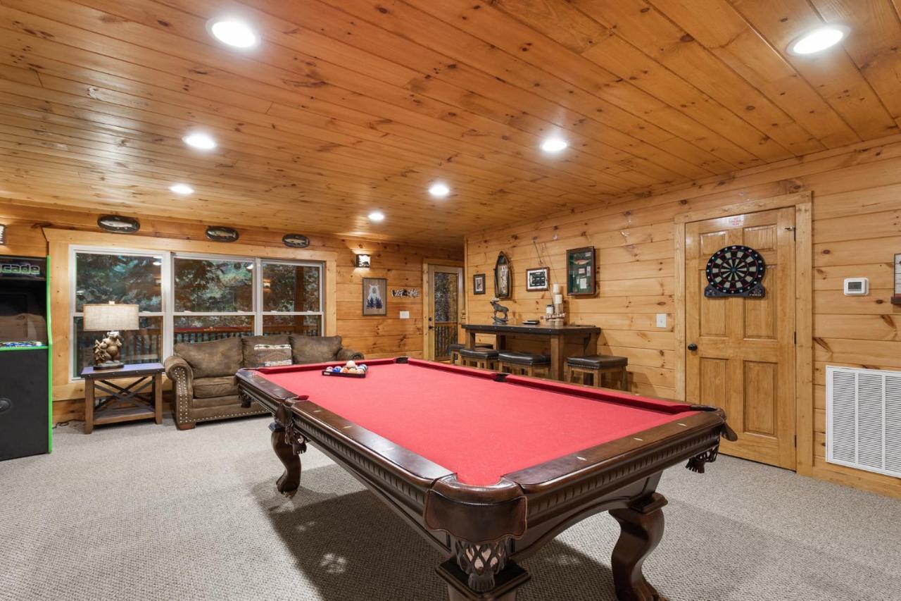 Cozy Bear Gatlinburg
