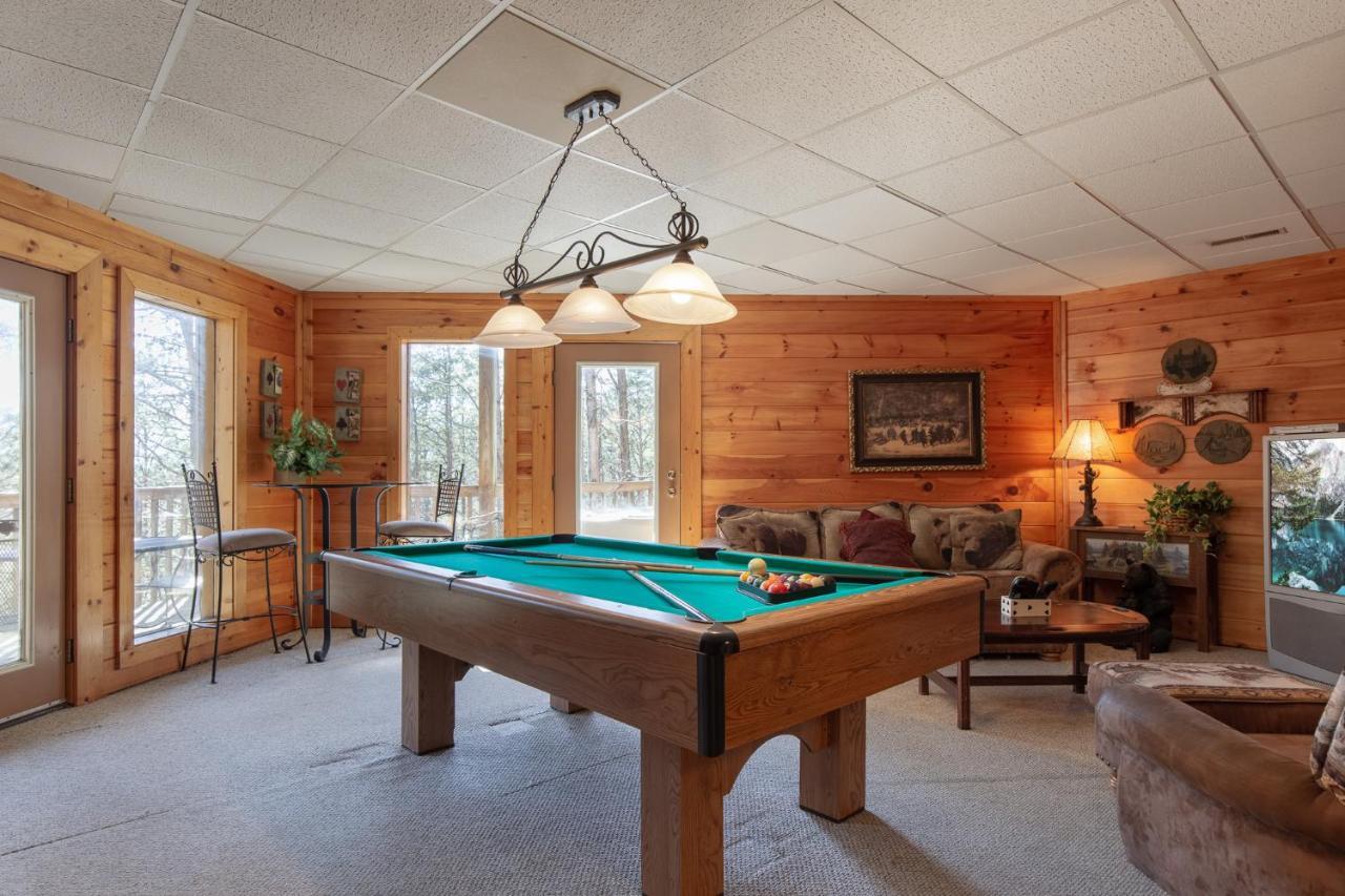 Holiday home Mountain High View, 3 Bedrooms, Pool Access, Fireplace, Wifi, Sleeps 8 Gatlinburg