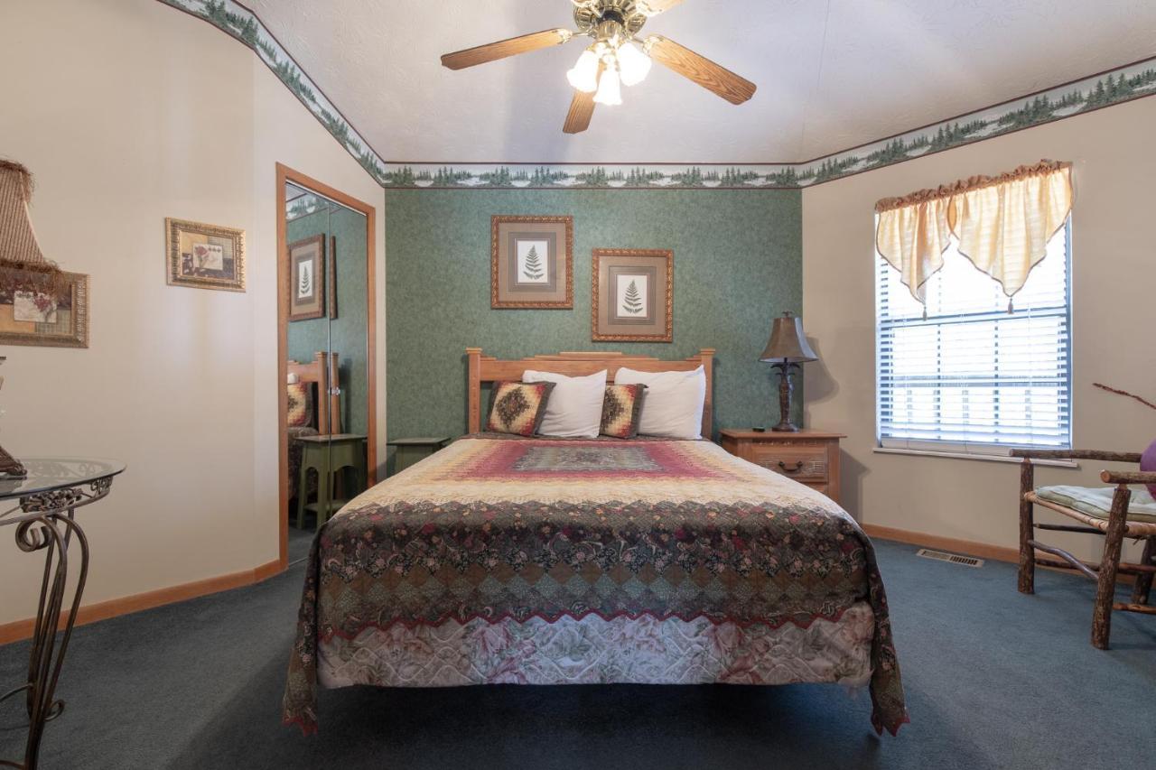Holiday home Mountain High View, 3 Bedrooms, Pool Access, Fireplace, Wifi, Sleeps 8
