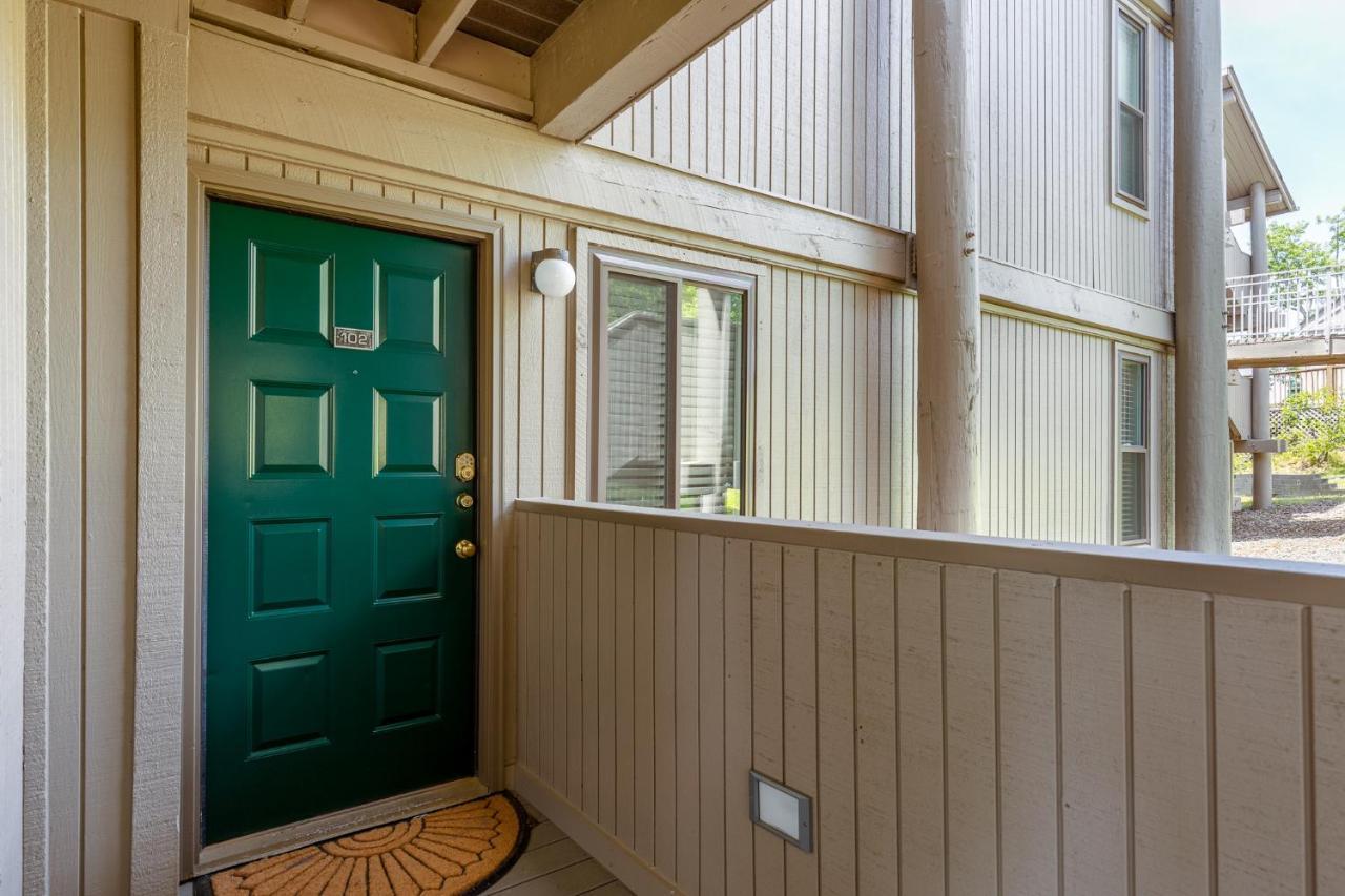 Apartment Deer Ridge Mountain D102 Gatlinburg