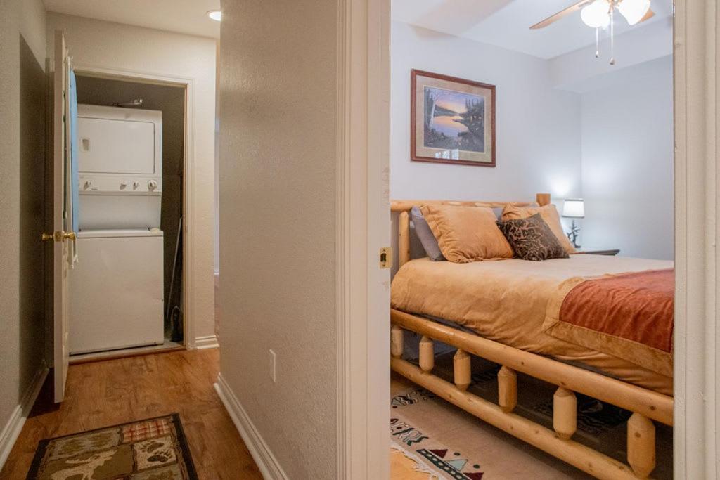 Holiday home Sasquatch A Sleeps 12 *