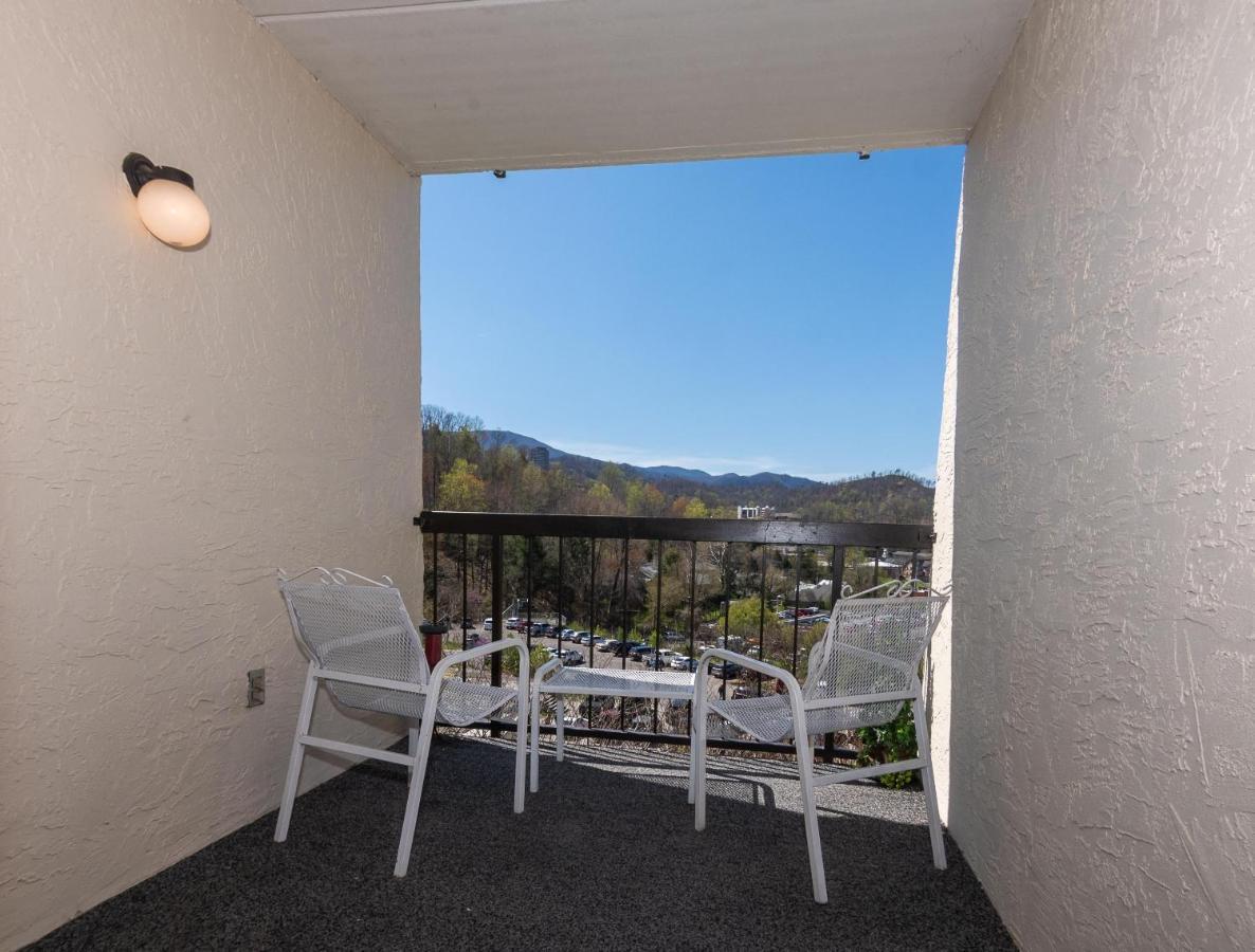 Chateau 304 Apartment Gatlinburg
