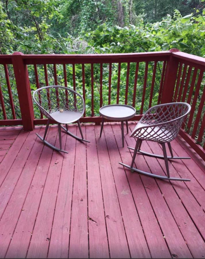 Holiday home **special Rate** Peaceful Cabin With Gameroom Near Downtown Gatlinburg