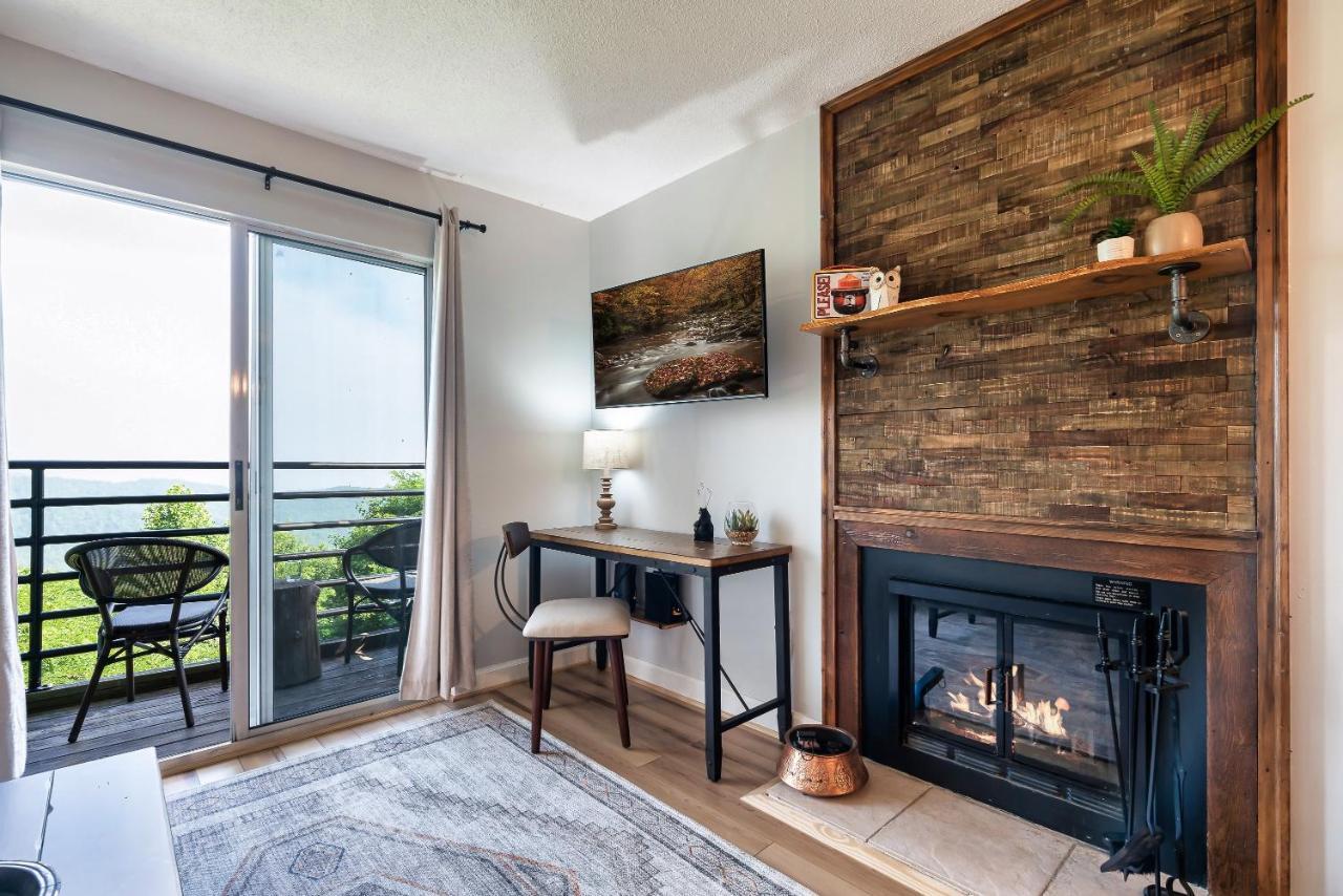 Heavenly Horizon Retreat Mountain View Holiday home *