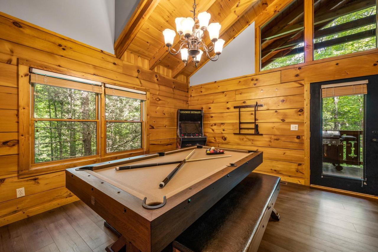 Bear Bottom Cabin Holiday home
