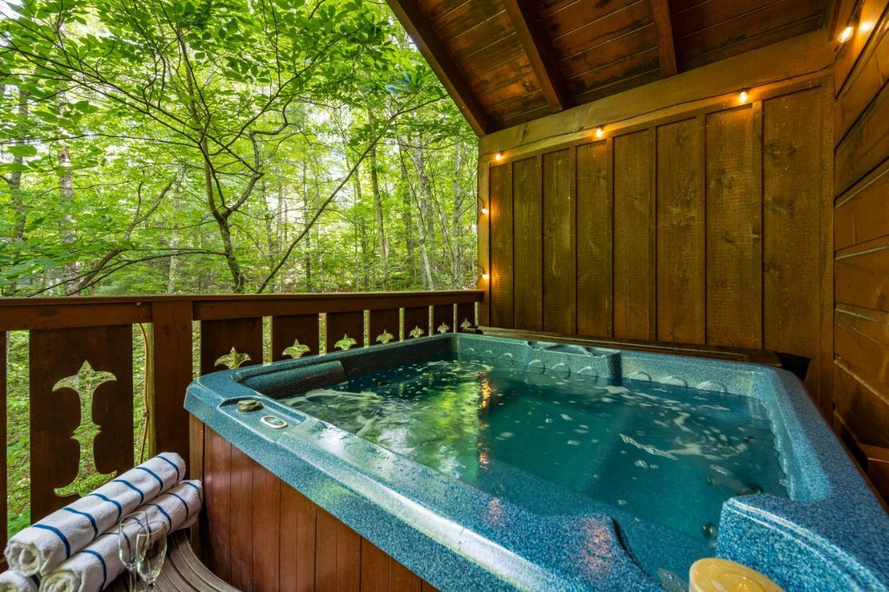 Holiday home Bear Bottom Cabin