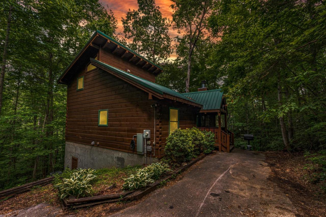Bear Bottom Cabin *