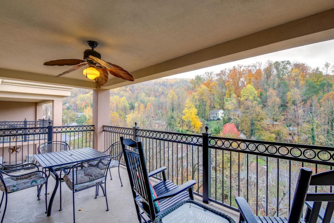 Newly-renovated With Mtn Views - Walk To Dtwn! Apartment