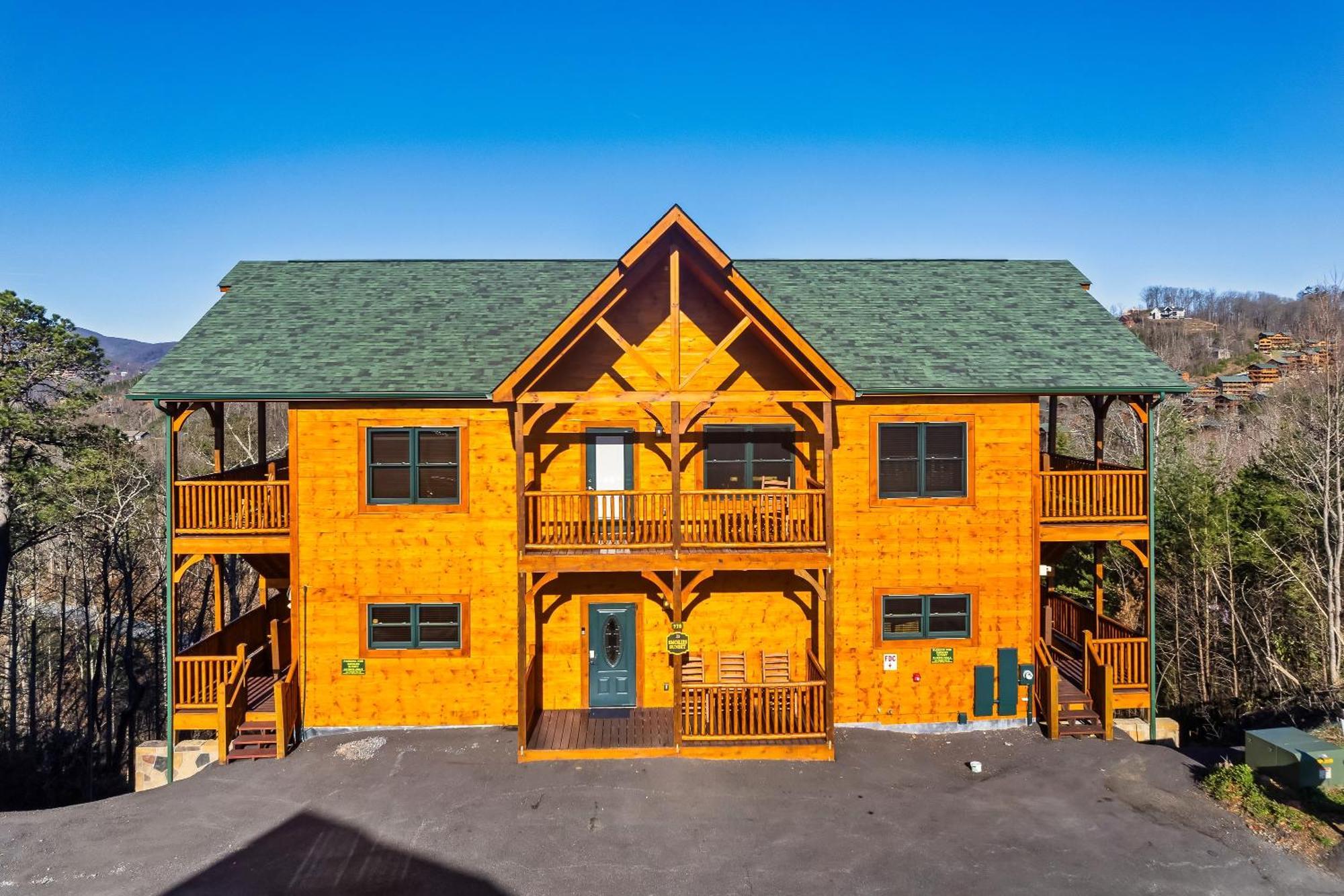 Chalet Full Equipped Cabin With A Pool And Game Room Smokies Views