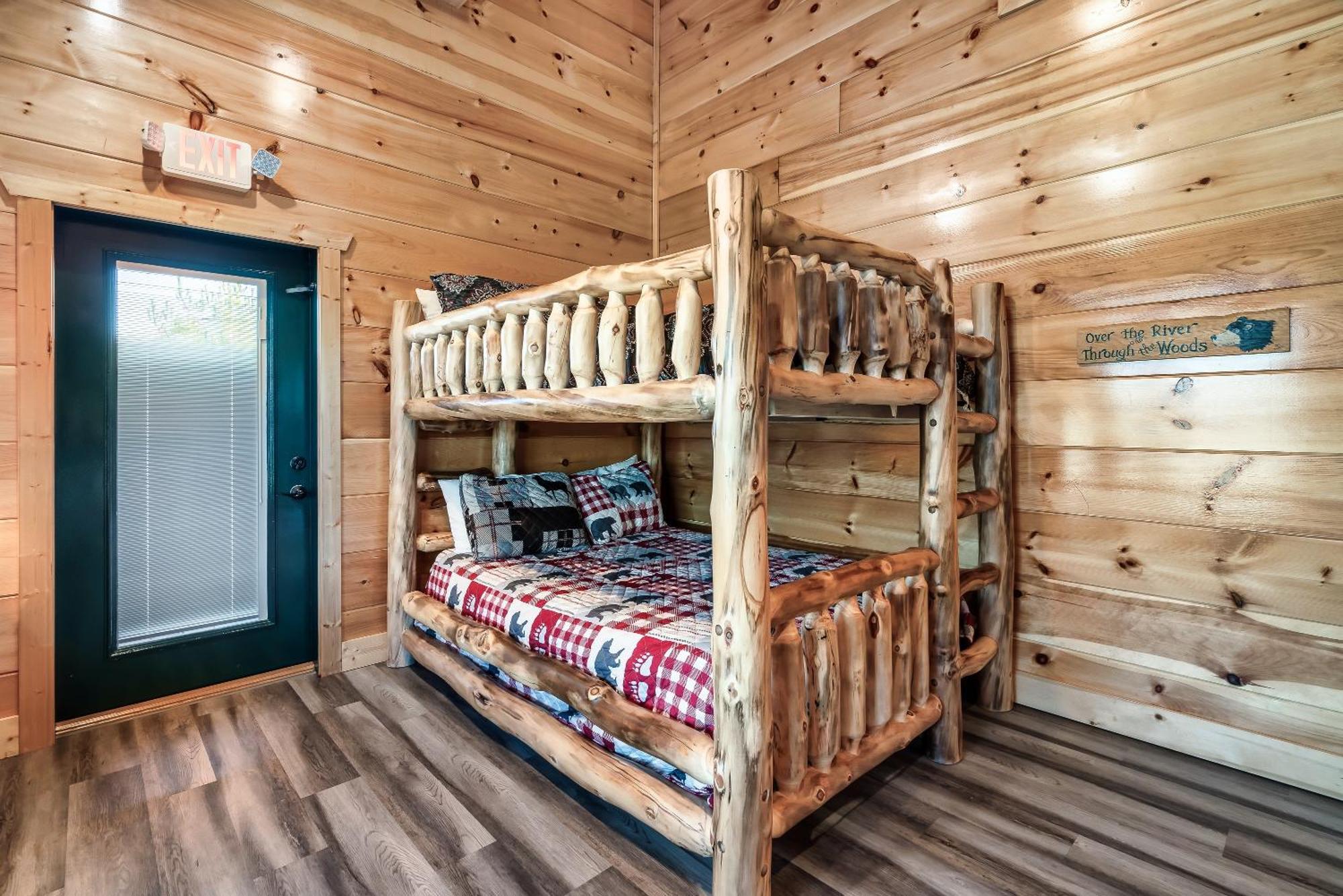 Chalet Full Equipped Cabin With A Pool And Game Room Smokies Views