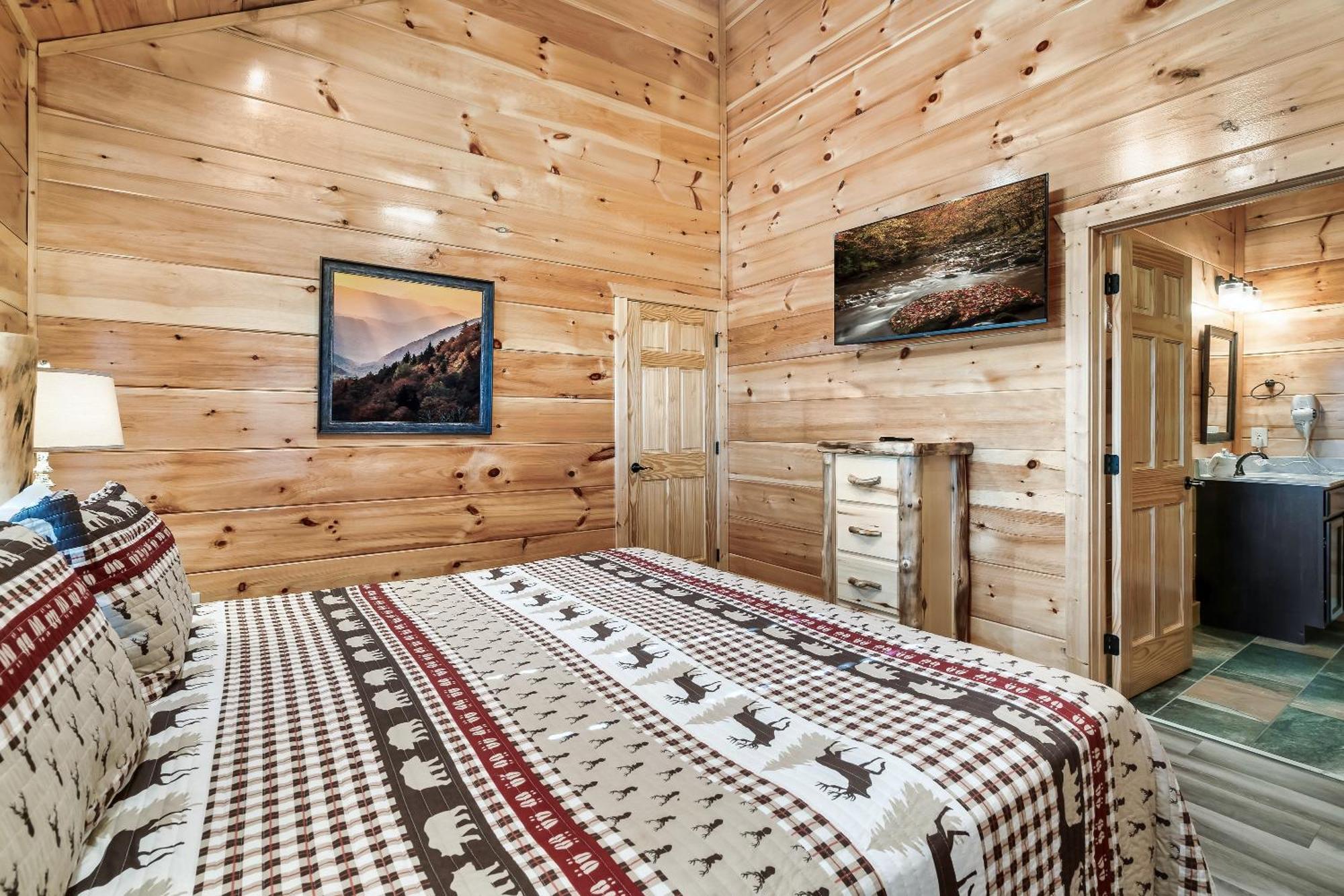 Chalet Full Equipped Cabin With A Pool And Game Room Smokies Views