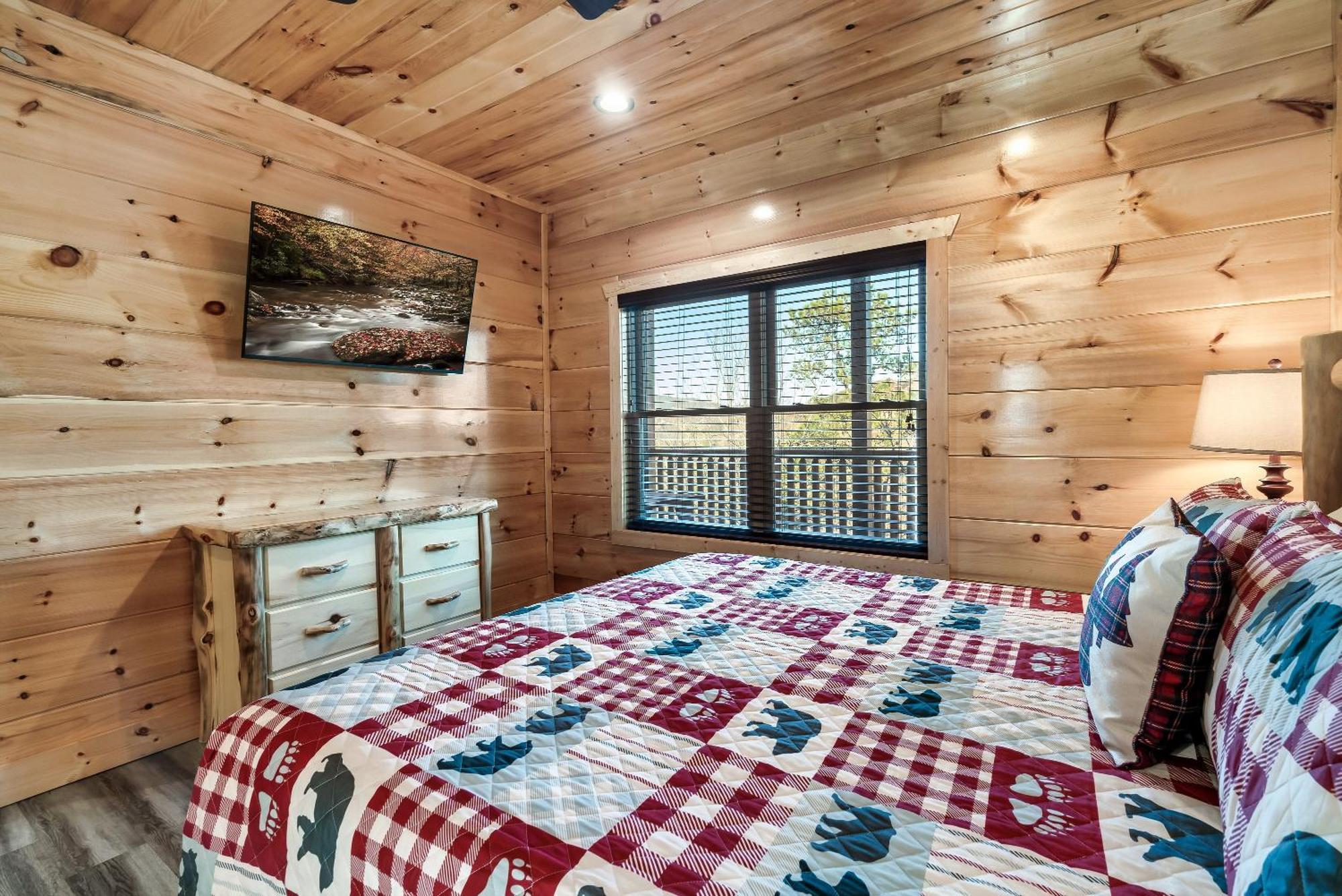 Full Equipped Cabin With A Pool And Game Room Smokies Views Chalet Gatlinburg