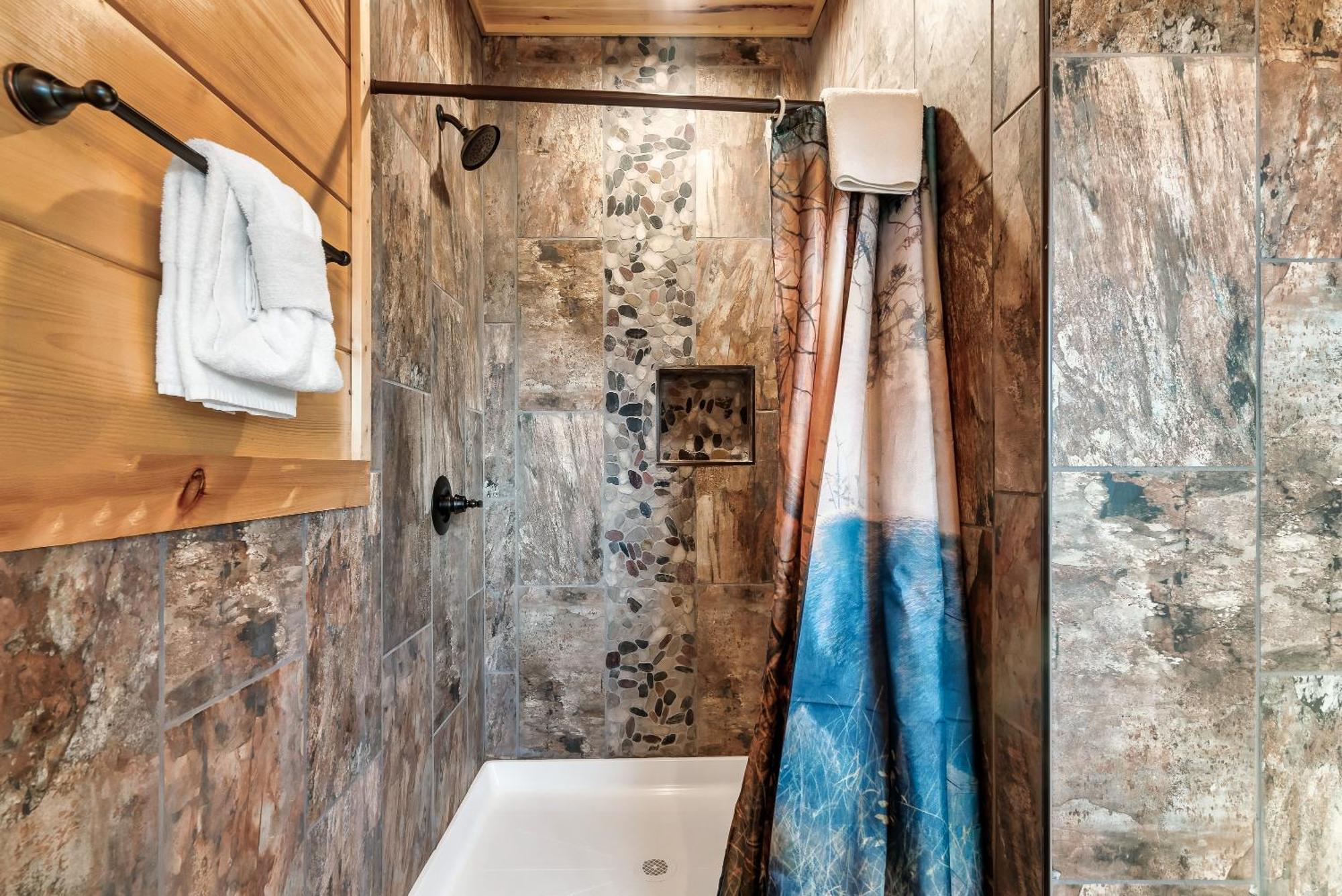 Full Equipped Cabin With A Pool And Game Room Smokies Views Chalet