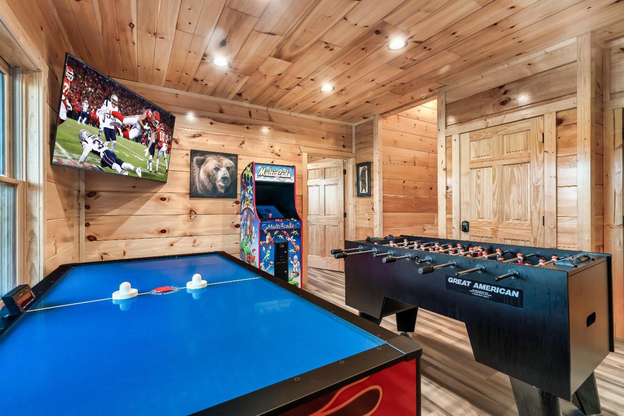 Chalet Full Equipped Cabin With A Pool And Game Room Smokies Views *