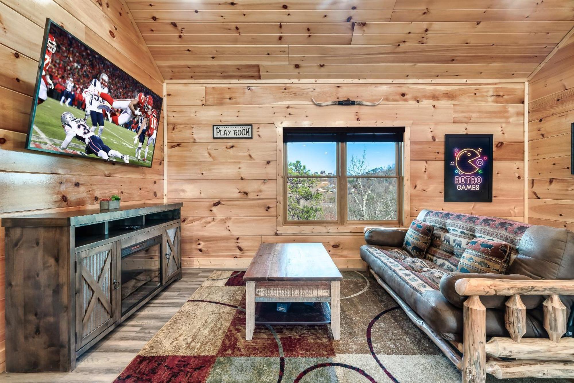 Full Equipped Cabin With A Pool And Game Room Smokies Views