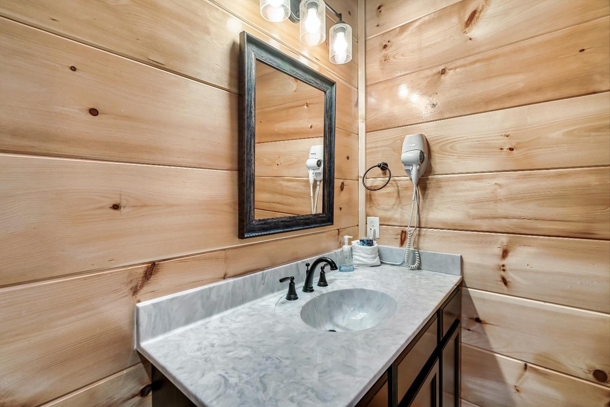 Full Equipped Cabin With A Pool And Game Room Smokies Views Gatlinburg