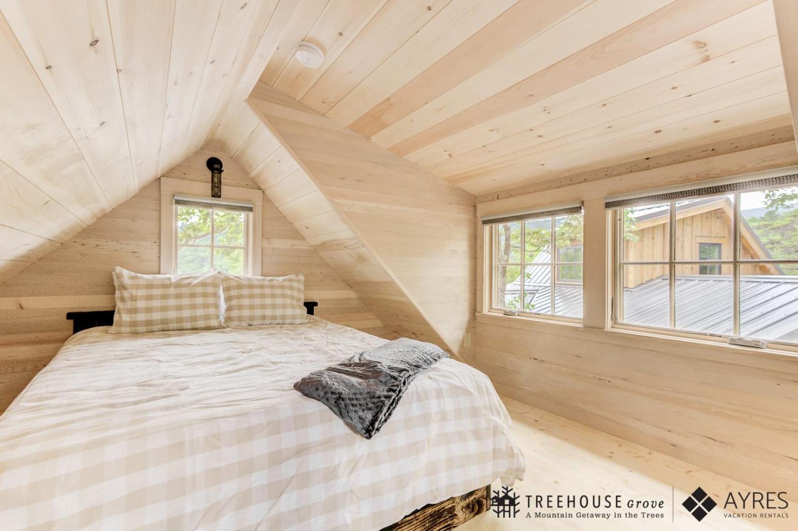 The Spruce In Treehouse Grove At Norton Creek