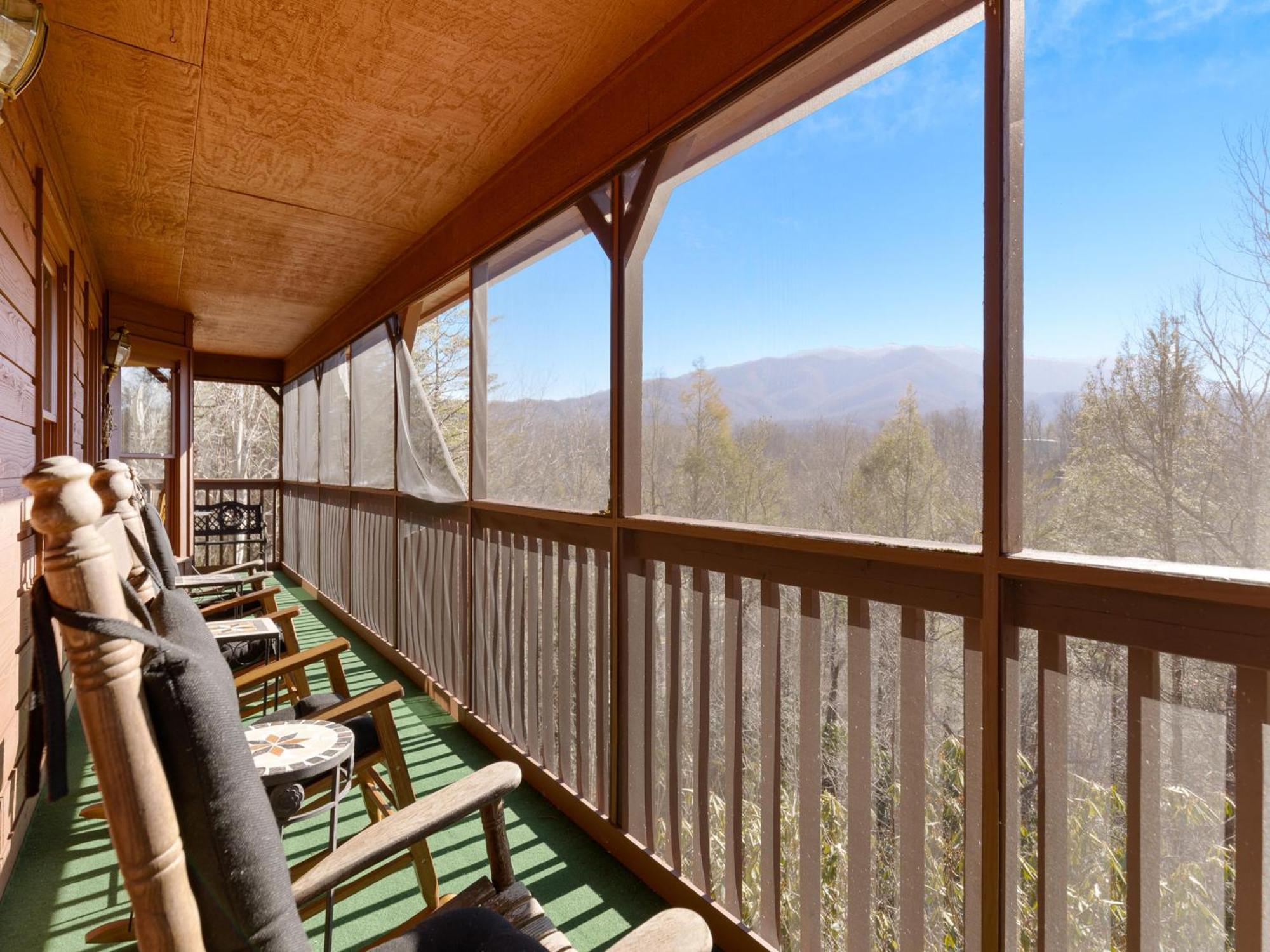 Annies Smoky View Holiday home *