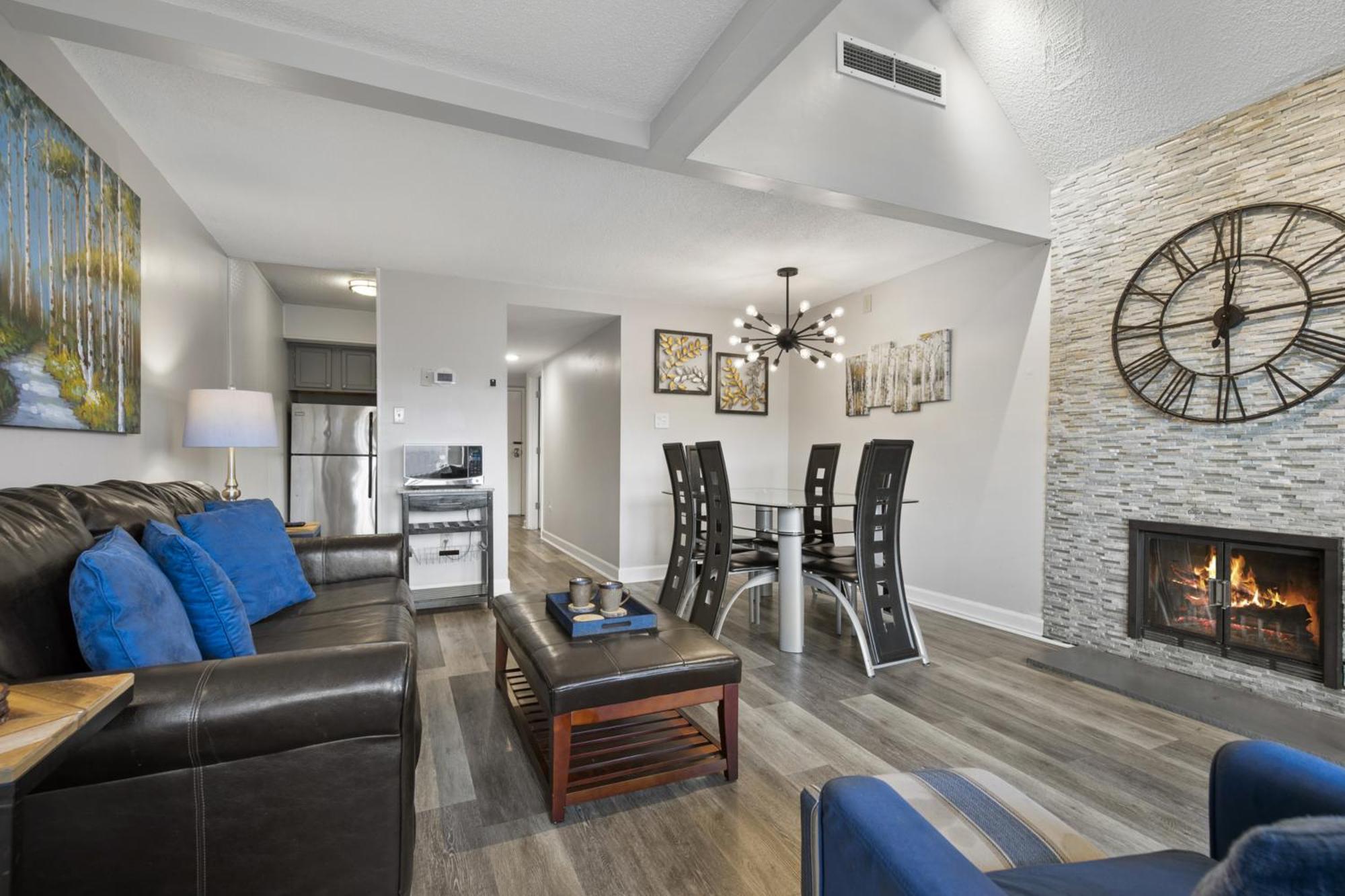 Summit Smoky Mountains View Apartment Gatlinburg