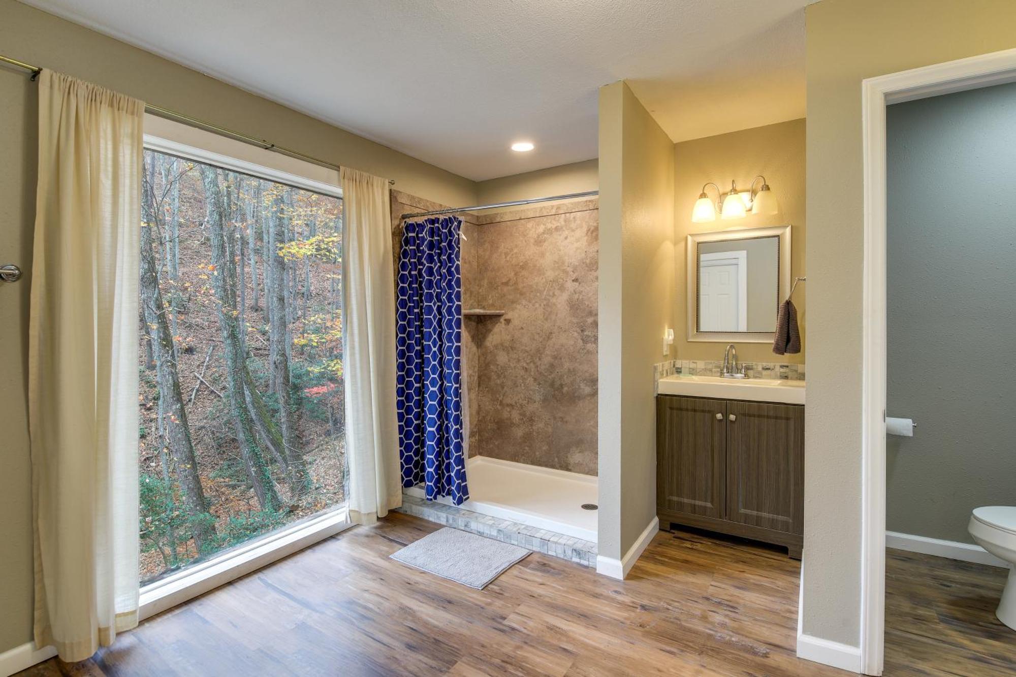 Holiday home Updated Cobbly Nob With Hot Tub! Gatlinburg