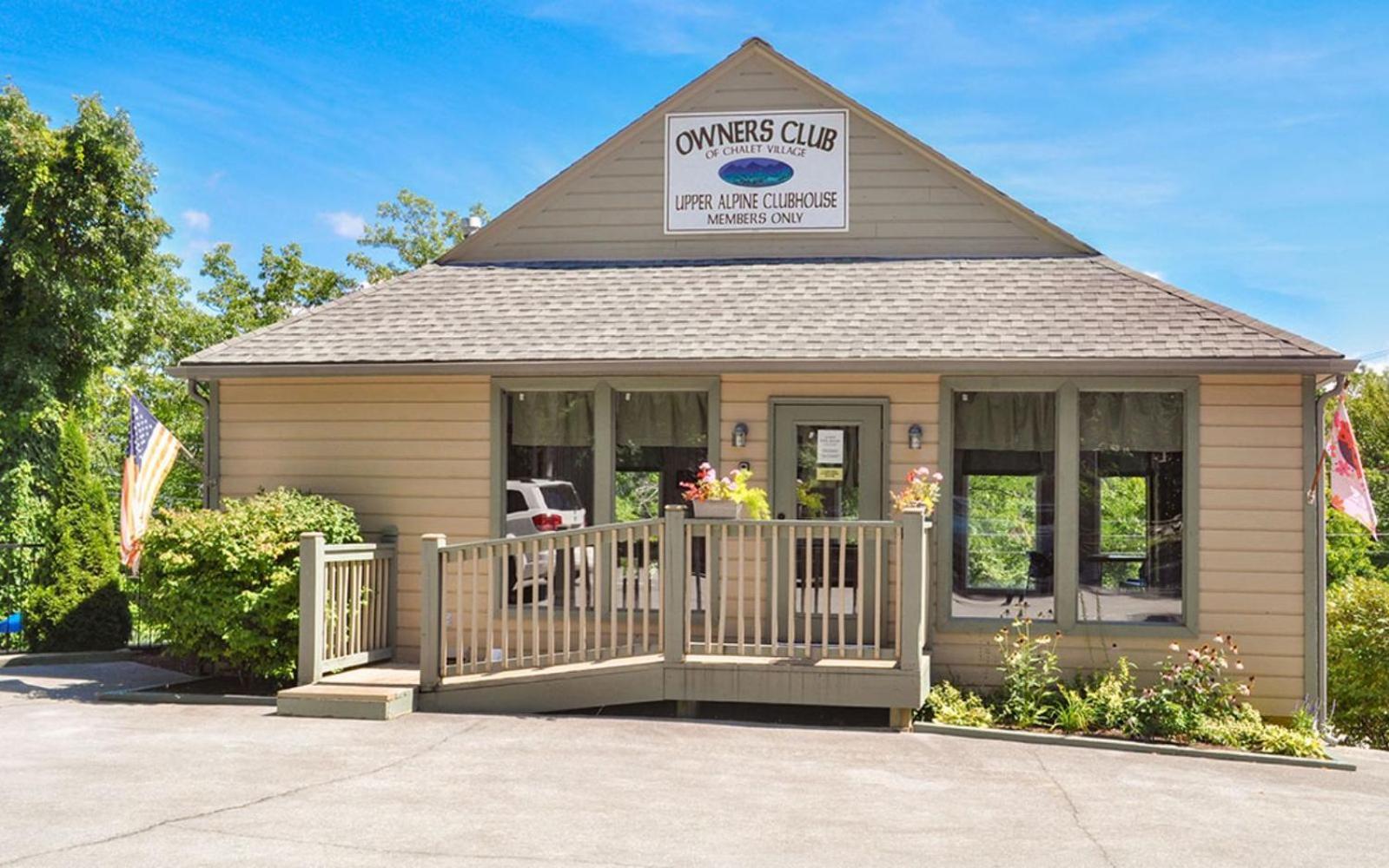 Bearly Behavin Apartment Gatlinburg
